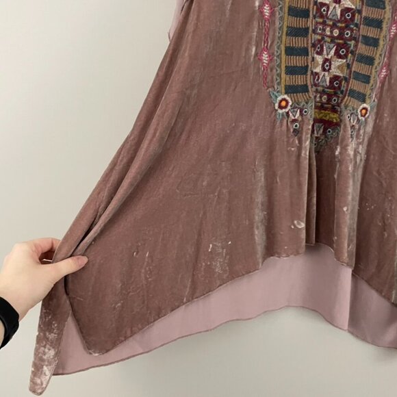 Johnny Was Cherelle Floral Embroidered Velvet Drape Top Size XXL Petite - Picture 7 of 8